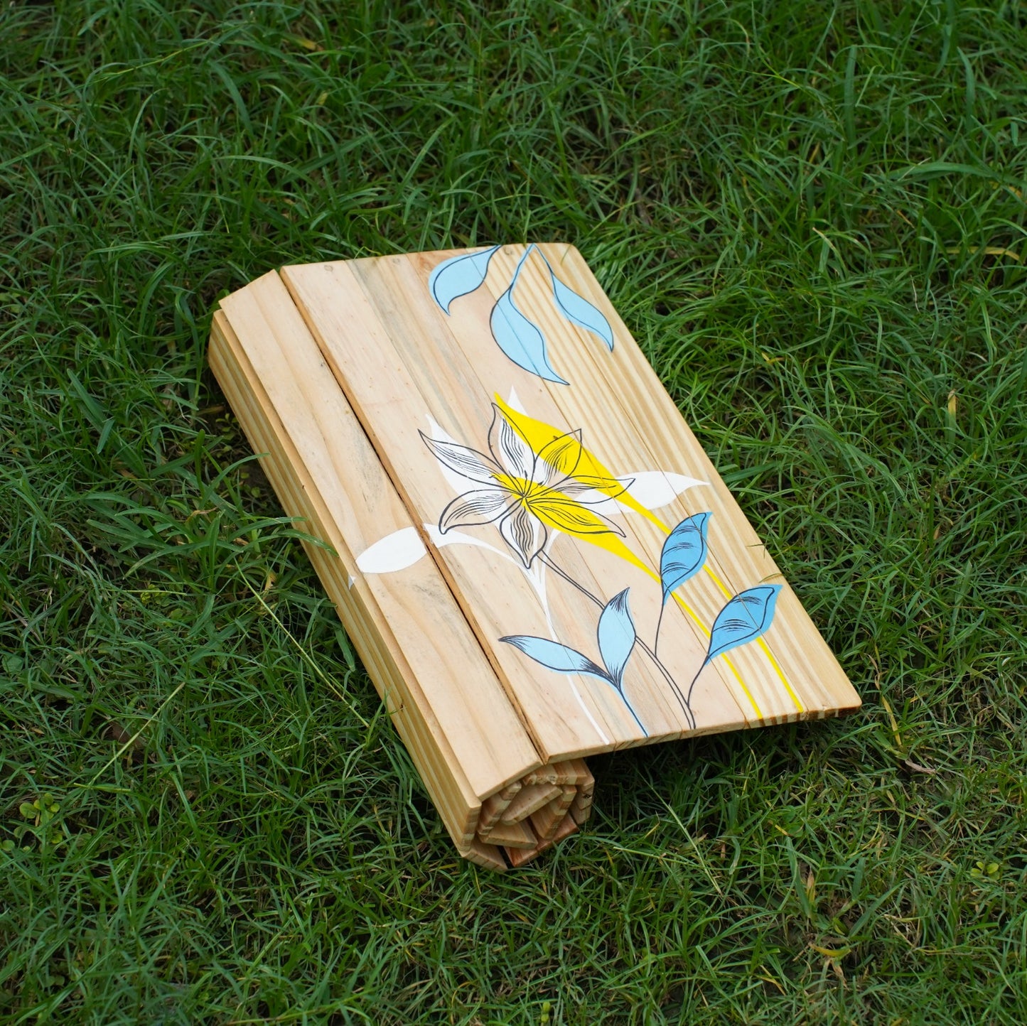 Dharti Multipurpose Place Mat | Natural Pine Wood | Foldable | Light weight | Stain-Proof | Scratch-Proof