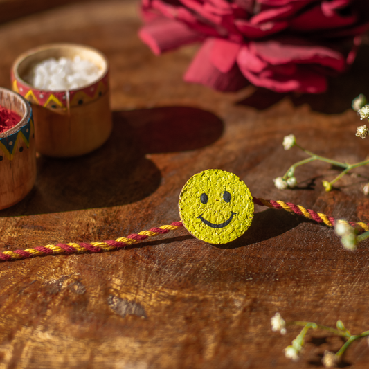 Smile Please Plantable Seed Rakhi | Eco-friendly | Natural Cork | Grows into Plant | Scrapshala