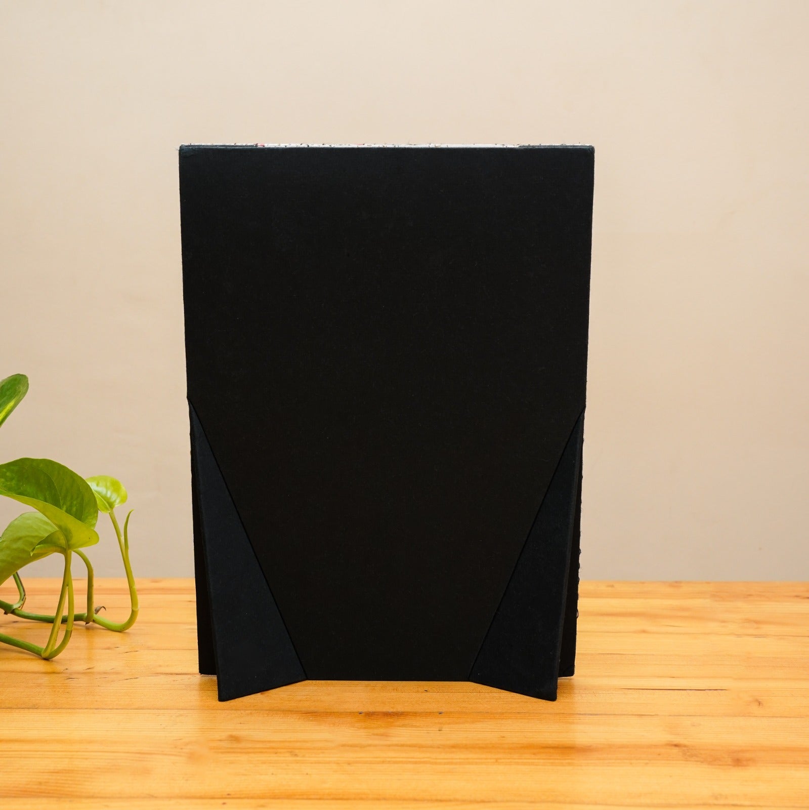 Charcha Upcycled Photo Frame (Bulk Pack of 25) – Eco-Friendly Corporate & Event Gifting